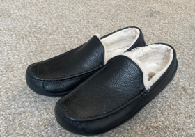 Product Review: Ugg Ascot Slippers