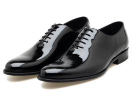What Shoes Should You Wear With A Tuxedo?